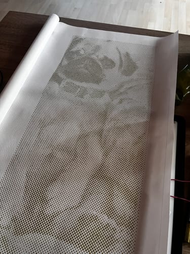 Afgewerkt Paint By Dots kunstwerk in een klanteninterieur